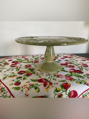 Pedestal Ceramic Cake Stand Green Leaf Motif
